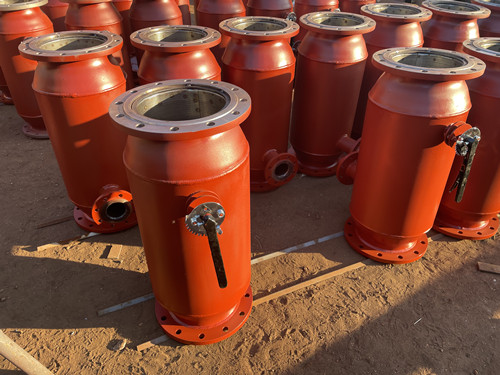 詳解優(yōu)良風(fēng)盤(pán)供熱系統(tǒng)除污器的核