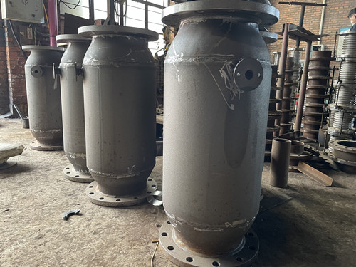 熱網(wǎng)除污器：以心為本，打造有溫度的工業(yè)守護(hù)者